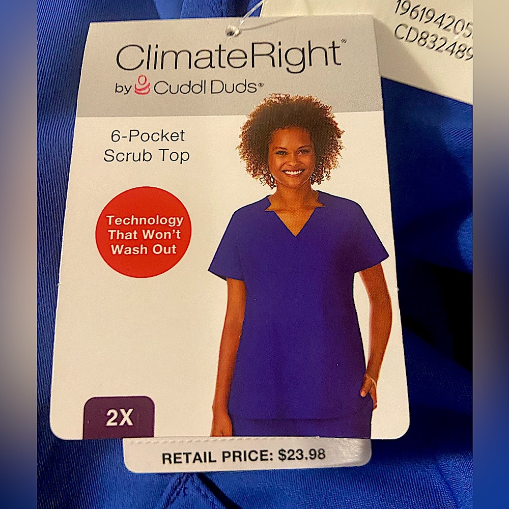 6 Pocket Scrub Top with Ani-odor & Anti-bacterial technology.Comfy 4 way stretch